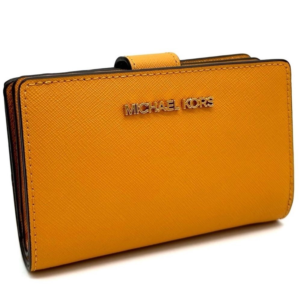 Michael Kors Medium Bifold Zip Chain Wallet Cider